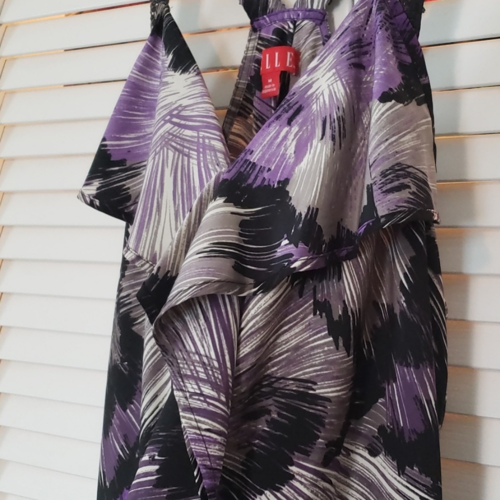 Elle Ruffle Tank Top - Picture 3 of 6